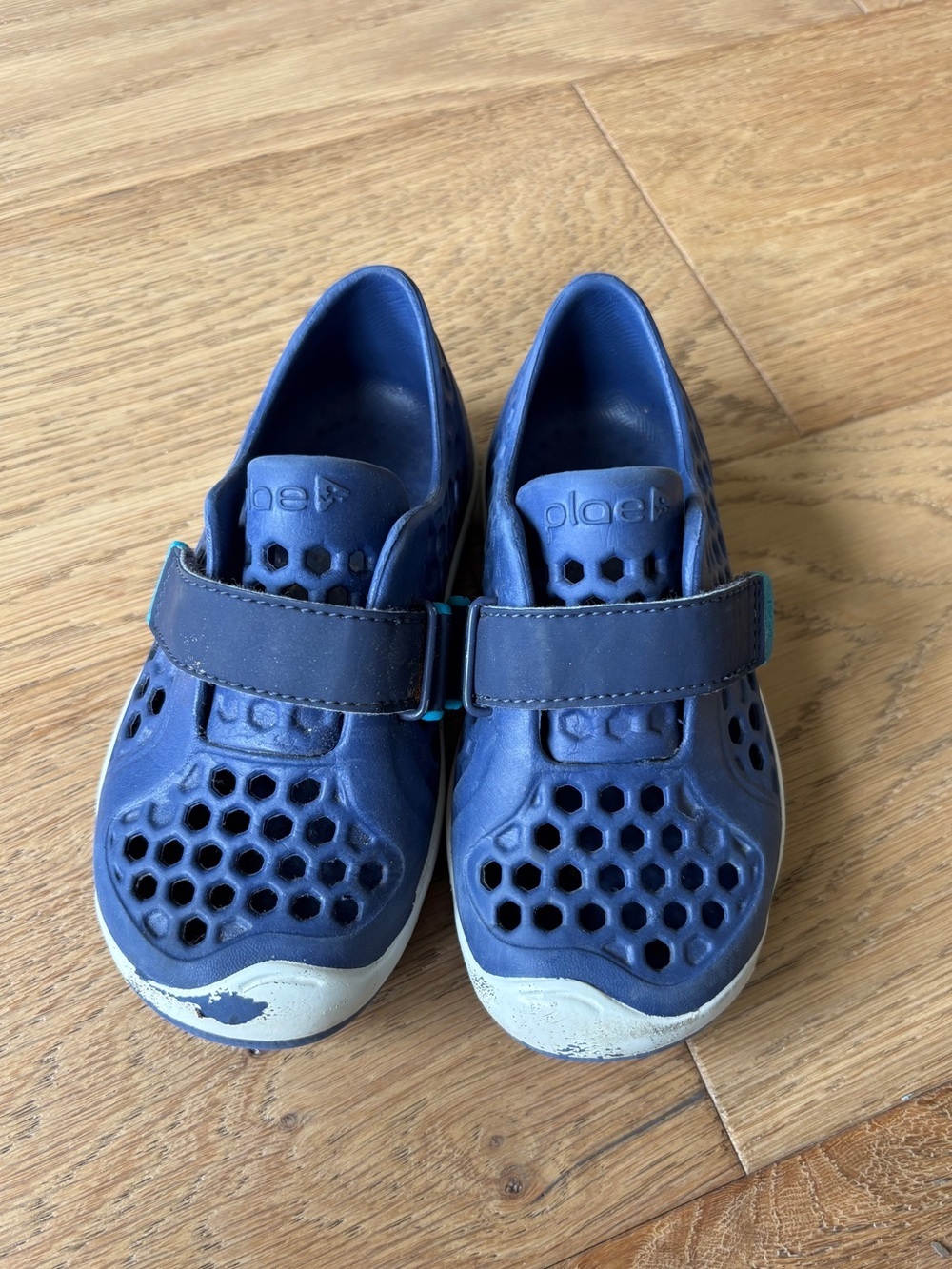 Plae water shoes toddler 9